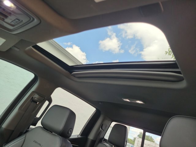 Used 2022 GMC Sierra 1500 Denali AWD/4WD image 16