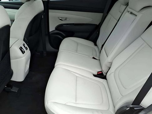 New 2025 Hyundai Tucson Limited image 10