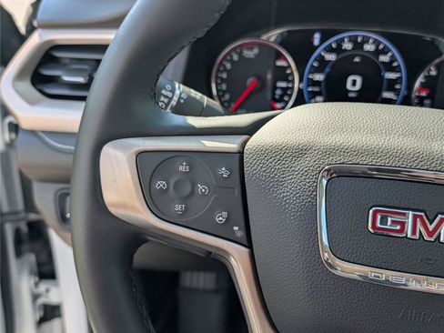 Used 2023 GMC Acadia Denali w/ Denali Ultimate Package AWD/4WD image 26