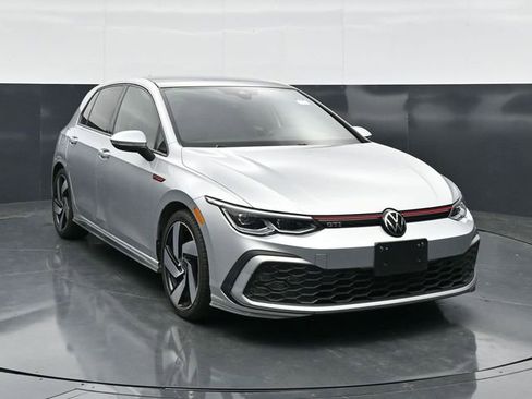 Used 2023 Volkswagen GTI SE FWD image 4