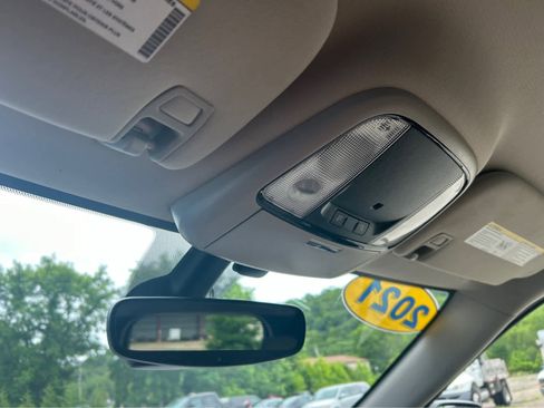 Used 2021 Dodge Durango SXT AWD/4WD image 28