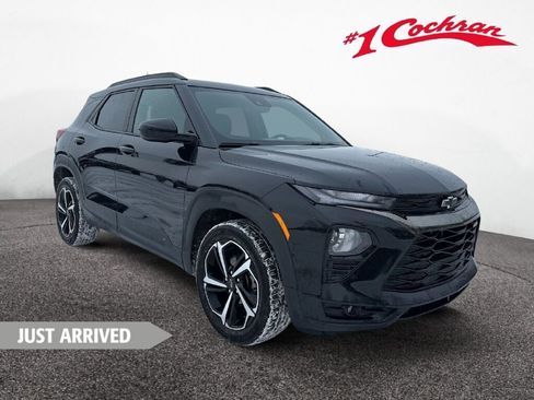 Certified 2023 Chevrolet TrailBlazer RS w/ Convenience Package image 1