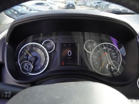 Used 2021 RAM 1500 Big Horn image 11