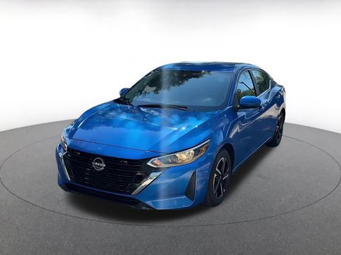 Used 2024 Nissan Sentra SV image 7