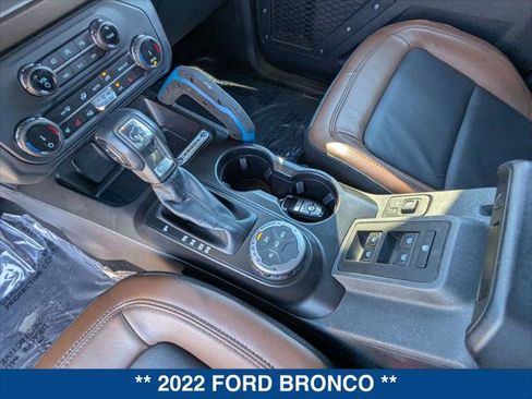 Certified 2022 Ford Bronco Outer Banks image 18