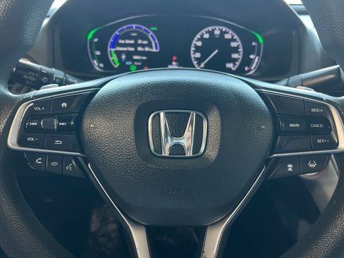 Used 2020 Honda Accord EX image 25