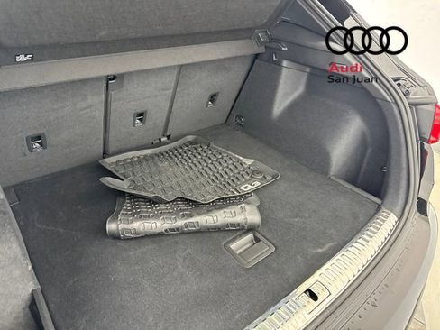 Used 2025 Audi Q3 2.0T Premium w/ Convenience Package image 11