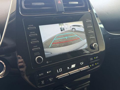 Used 2022 Toyota Prius LE FWD image 29