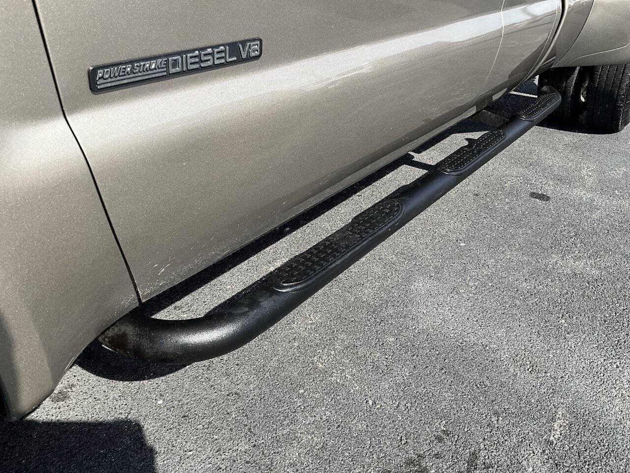 Used 2002 Ford F350 XLT RWD image 32