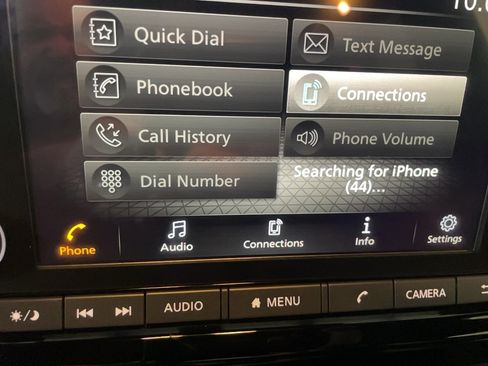 Used 2025 Nissan Pathfinder Rock Creek AWD/4WD image 9
