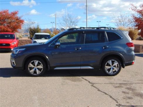 Used 2021 Subaru Forester Touring image 7