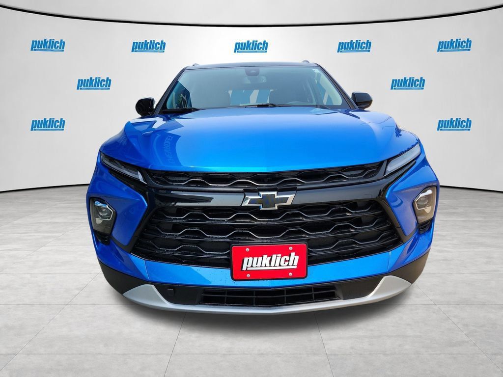 New 2026 Chevrolet Blazer LT w/ Convenience Package AWD/4WD image 10