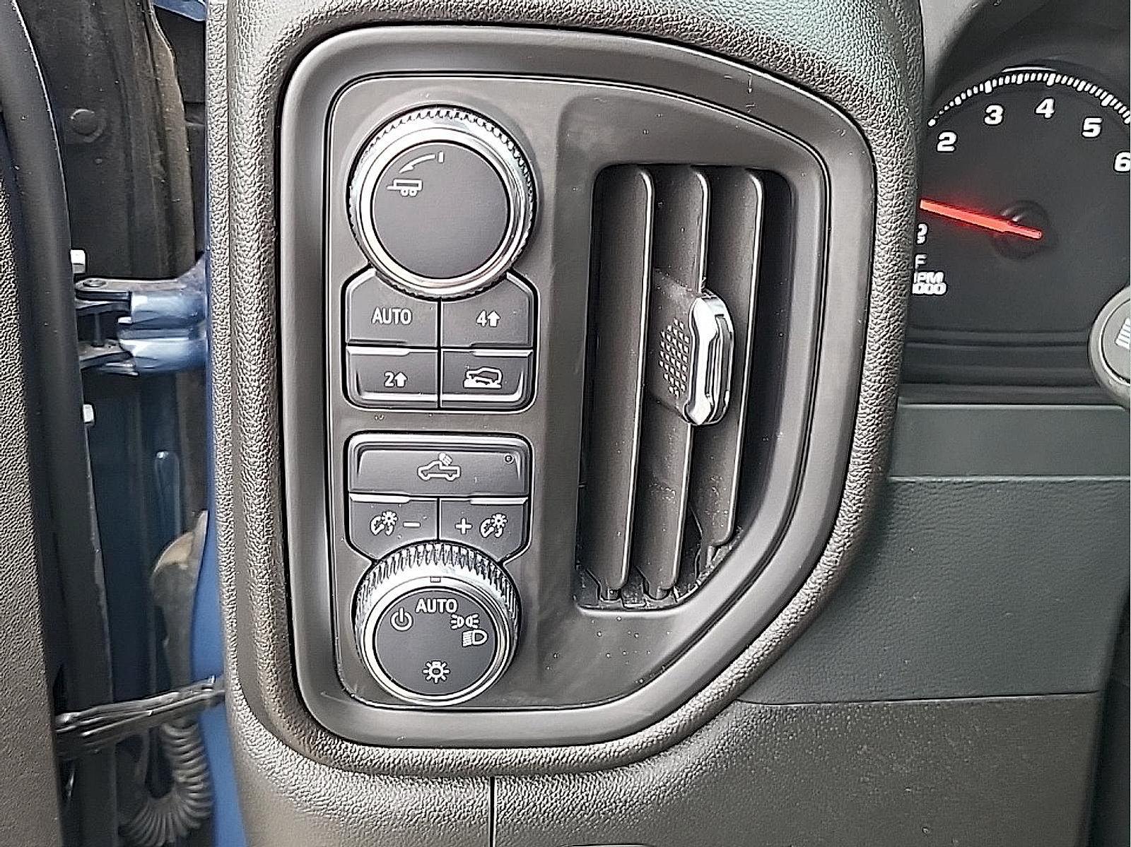 Used 2024 GMC Sierra 1500 Pro w/ Graphite Edition AWD/4WD image 20