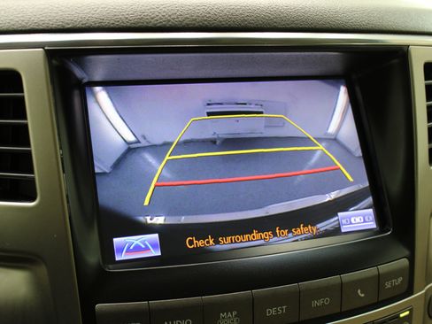 Used 2014 Lexus LX 570 4WD image 58