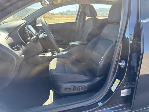 Used 2023 Chevrolet Malibu LT FWD image 20