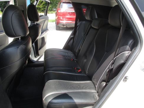 Used 2014 Toyota Venza Limited AWD/4WD image 32
