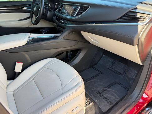 Used 2024 Buick Enclave Essence w/ Experience Buick Package image 13