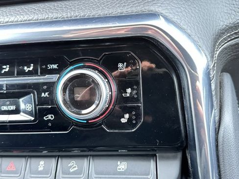 Used 2024 GMC Sierra 1500 Denali w/ Denali Reserve Package image 17