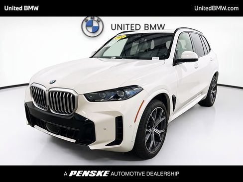 Used 2024 BMW X5 xDrive40i w/ M Sport Package image 1