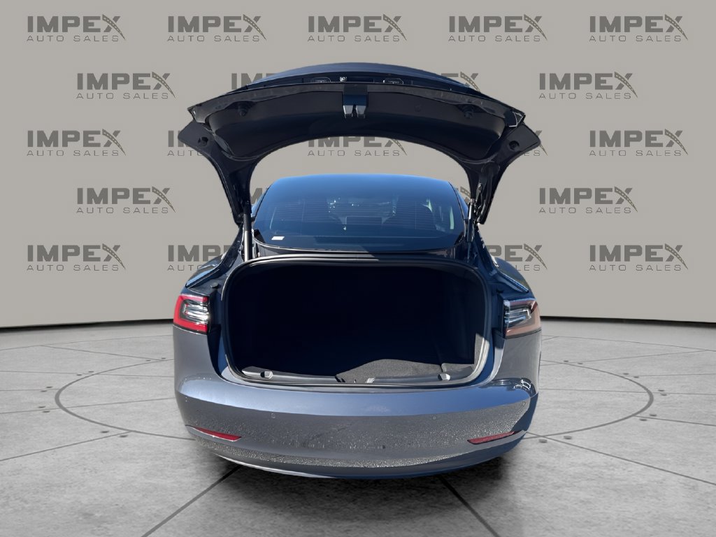 Used 2022 Tesla Model 3 Long Range AWD/4WD image 28