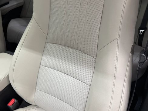 Used 2021 Honda Accord Touring image 32
