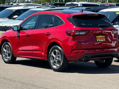 Used 2023 Ford Escape ST-Line w/ Tech Pack #1 AWD/4WD image 6