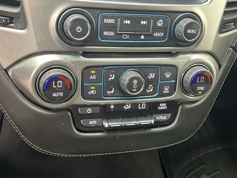 Used 2019 Chevrolet Tahoe LS AWD/4WD image 24