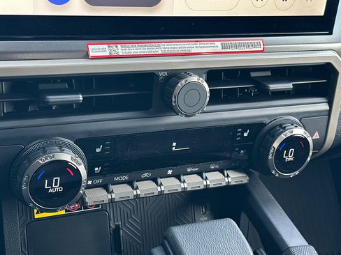 New 2025 Toyota Tacoma TRD Off-Road image 19