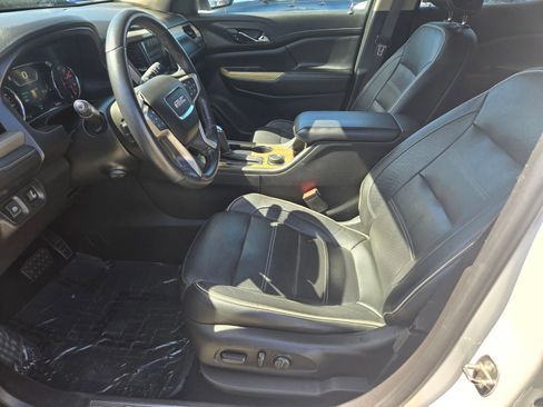 Used 2019 GMC Acadia Denali w/ Technology Package AWD/4WD image 12