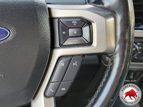 Certified 2022 Ford F350 Platinum AWD/4WD image 29