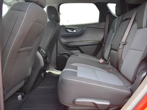 Used 2023 Chevrolet Blazer LT FWD image 13