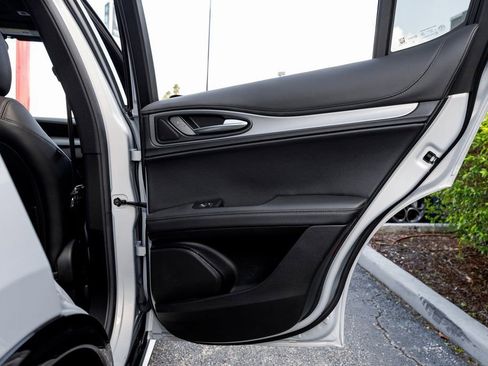 New 2025 Alfa Romeo Stelvio Sprint image 36