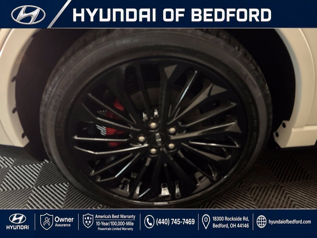 Used 2023 Lincoln Corsair AWD w/ Equipment Group 101A image 36
