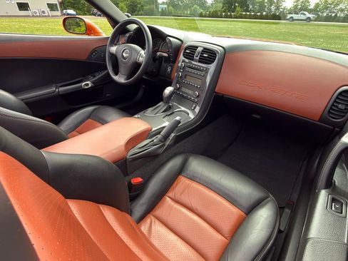 Used 2008 Chevrolet Corvette Convertible w/ Preferred Equipment Group RWD image 58