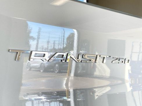 Used 2025 Ford Transit 250 Low Roof w/ Exterior Upgrade Package RWD image 7