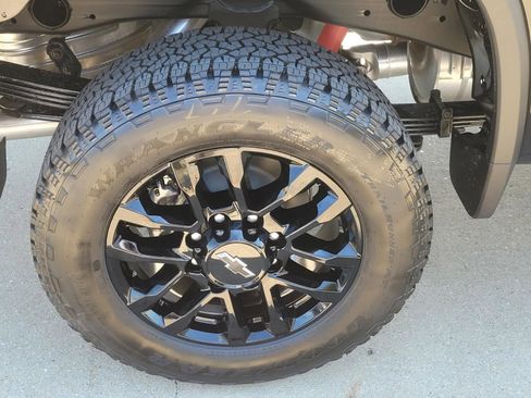 New 2026 Chevrolet Silverado 2500 Custom w/ Custom Value Package AWD/4WD image 5