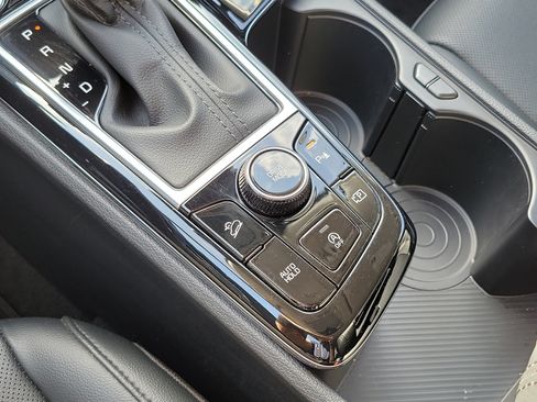 Certified 2024 Kia Sportage EX FWD image 31