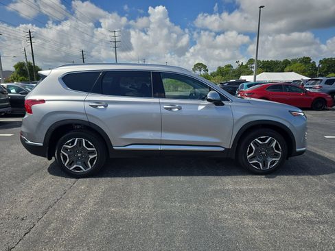 Used 2023 Hyundai Santa Fe Limited FWD image 3
