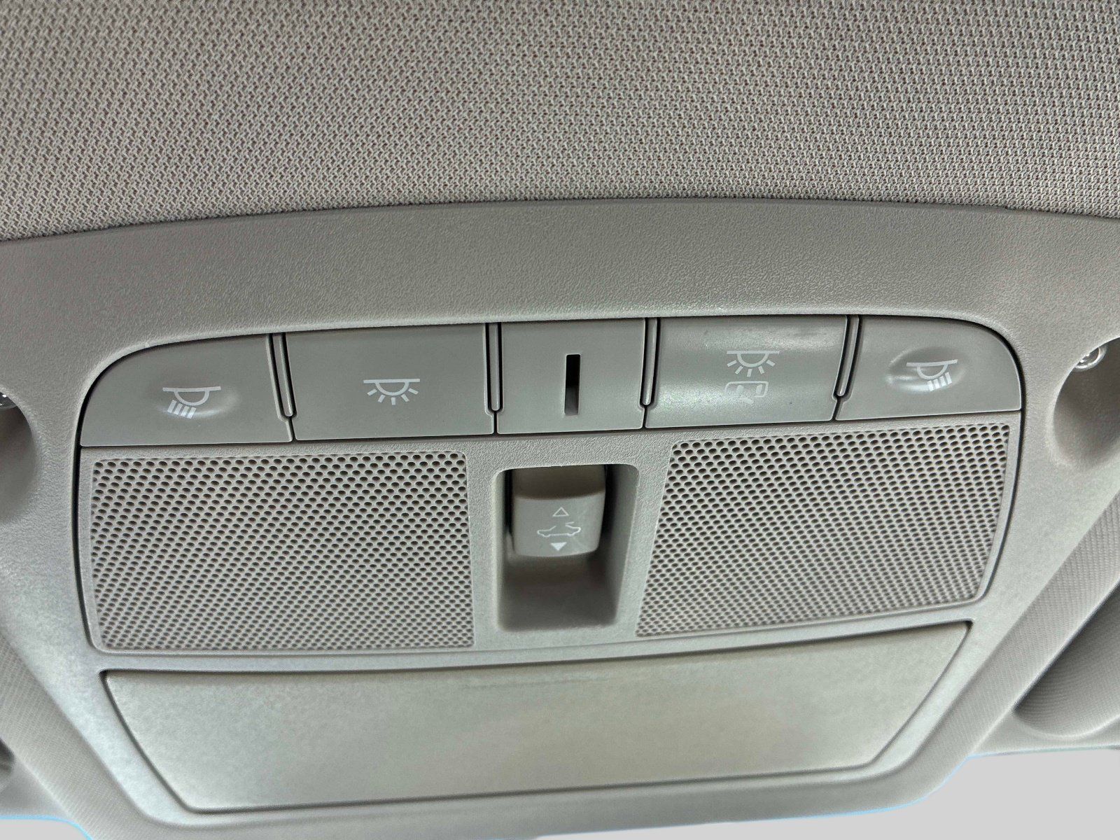 Used 2014 Nissan Altima 2.5 SV w/ Convenience Package FWD image 36