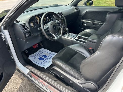 Used 2013 Dodge Challenger SRT8 image 5