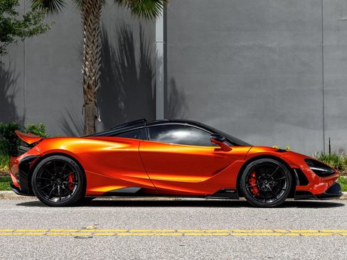 Used 2021 McLaren 765LT RWD image 5