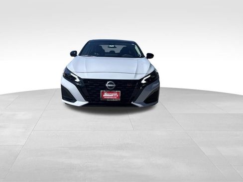 New 2026 Nissan Altima 2.5 SR FWD image 8