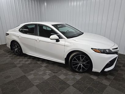 Used 2022 Toyota Camry SE