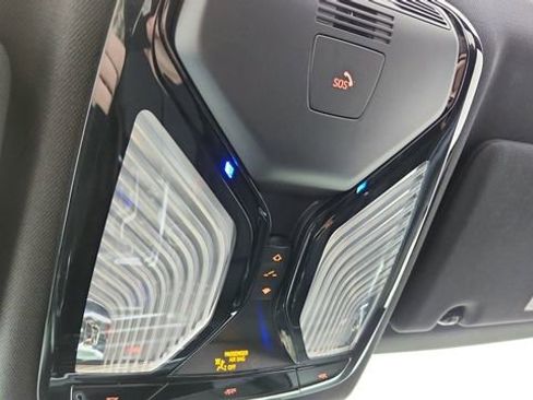 Used 2023 BMW 530i w/ M Sport Package image 54