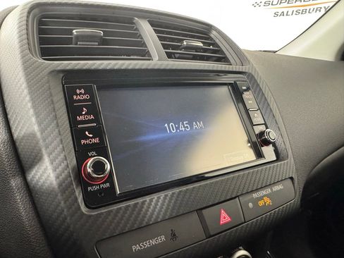 Used 2025 Mitsubishi Outlander Sport AWD image 14