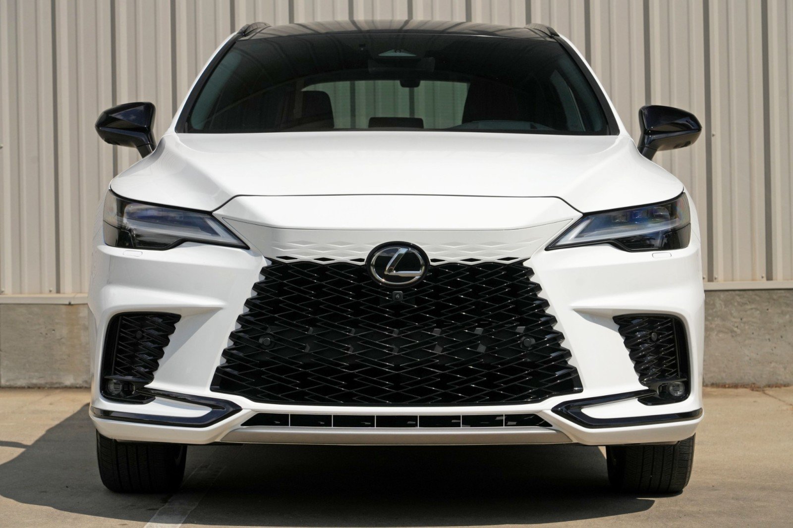 Used 2023 Lexus RX 500h F Sport AWD/4WD image 7