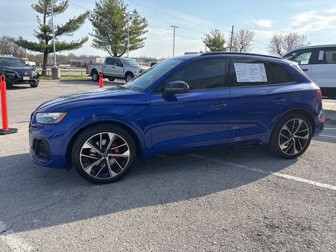 Used 2023 Audi SQ5 Premium Plus w/ Premium Plus Package image 15