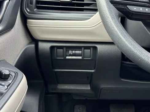 Used 2025 Subaru Forester image 30