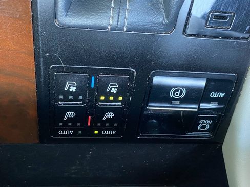 Used 2017 Lexus RX 350 AWD w/ Premium Package image 39