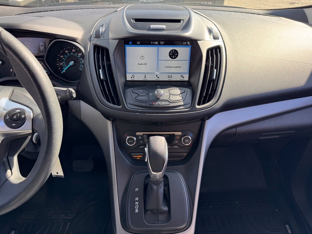 Used 2016 Ford Escape SE w/ Equipment Group 201A AWD/4WD image 2